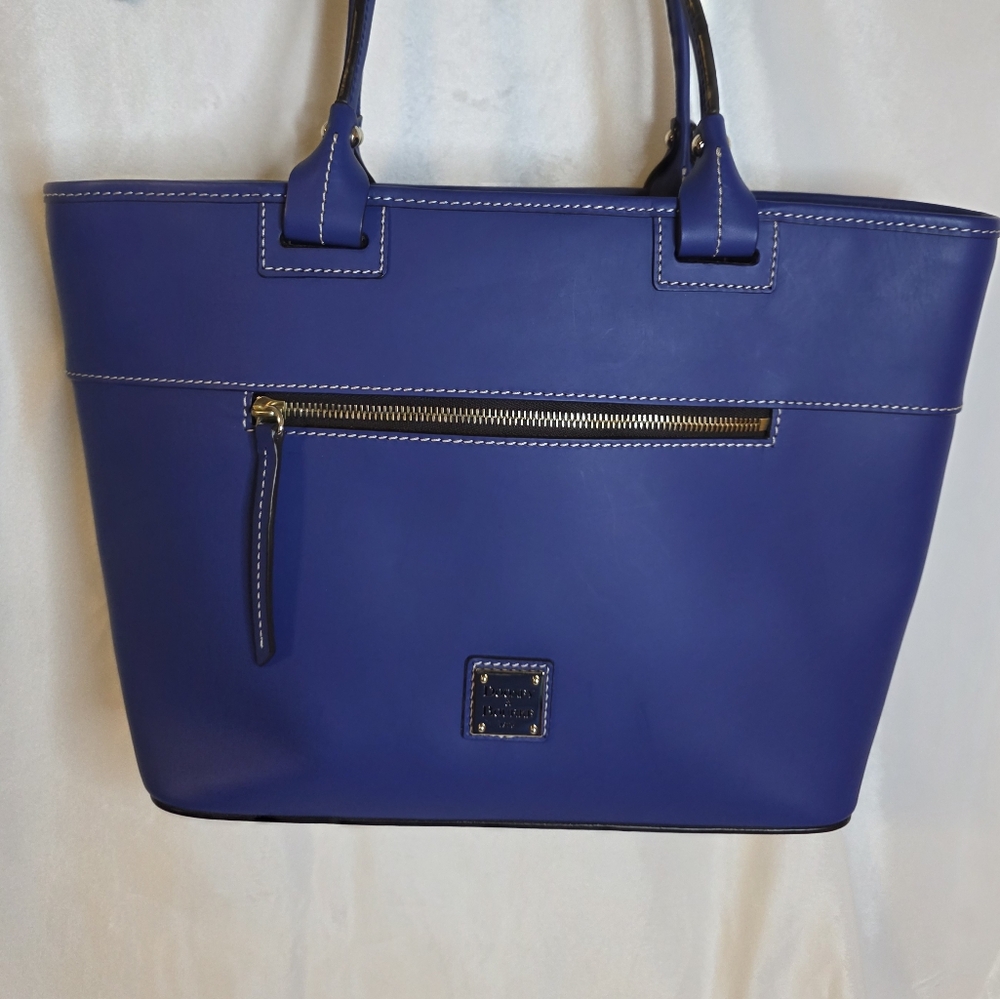 Elegant Blue Tote Bag Dooney & Bourke